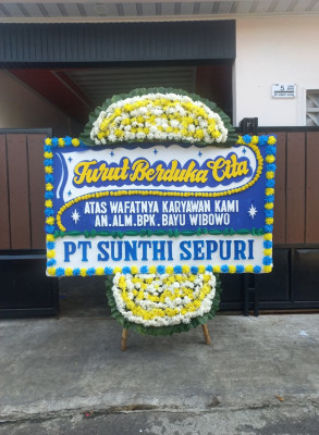 Papan Bunga Duka di Sungai Kunyit