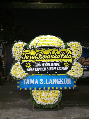 Papan Bunga Duka di Sungai Kunyit